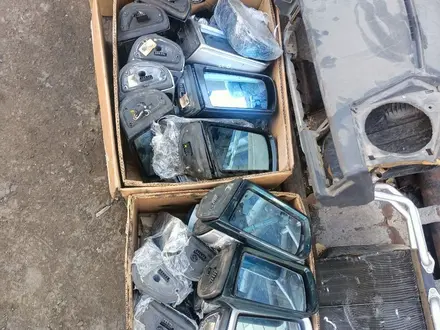 Боковые зеркала за 25 000 тг. в Караганда