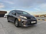 Toyota Sienna 2017 годаүшін16 000 000 тг. в Туркестан