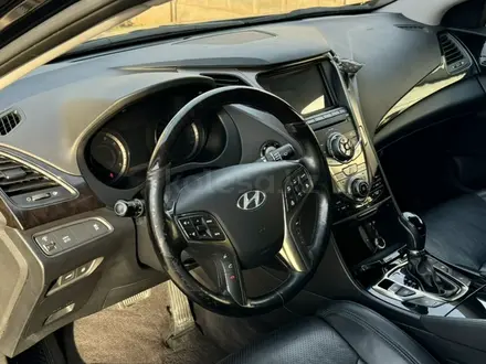 Hyundai Grandeur 2011 года за 7 300 000 тг. в Шымкент – фото 19