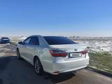 Toyota Camry 2016 года за 12 700 000 тг. в Шымкент – фото 3