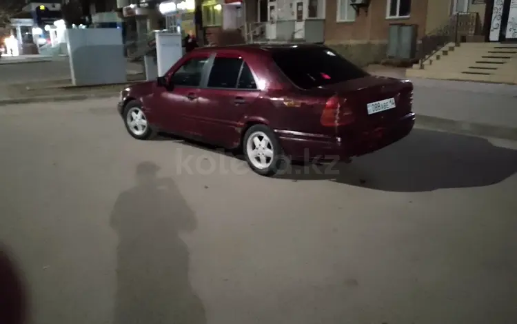 Mercedes-Benz C 200 1994 года за 605 000 тг. в Павлодар