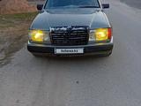 Mercedes-Benz E 230 1990 года за 750 000 тг. в Алматы