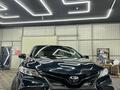 Toyota Camry 2018 года за 13 100 000 тг. в Алматы – фото 18