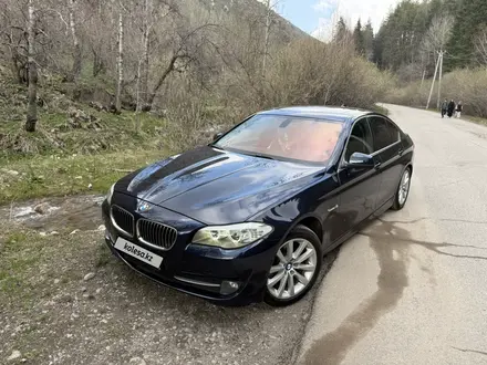 BMW 528 2011 года за 10 600 000 тг. в Алматы – фото 33
