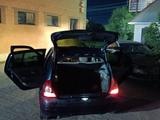 Renault Clio 2004 года за 1 800 000 тг. в Актобе – фото 2