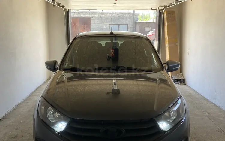 ВАЗ (Lada) Granta 2190 2020 годаүшін4 000 000 тг. в Семей