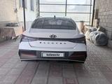 Hyundai Elantra 2023 года за 8 400 000 тг. в Алматы – фото 4