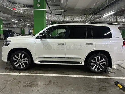 Toyota Land Cruiser 2019 года за 45 000 000 тг. в Астана – фото 6