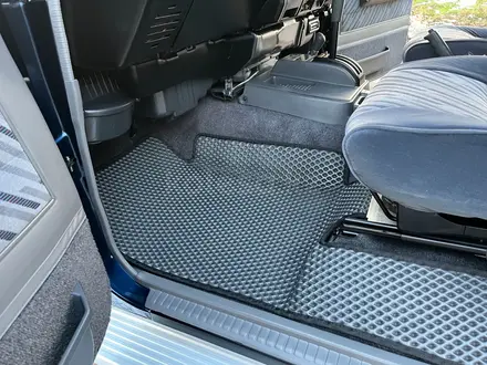 Toyota Land Cruiser Prado 1994 года за 8 700 000 тг. в Алматы – фото 52