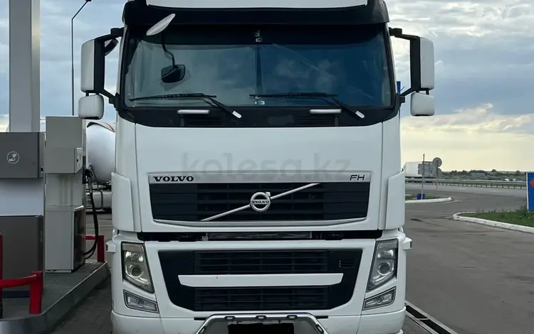 Volvo  FH 2014 года за 40 000 000 тг. в Астана