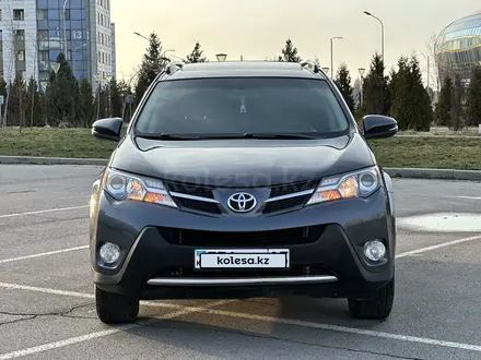 Toyota RAV4 2015 года за 11 200 000 тг. в Алматы – фото 2