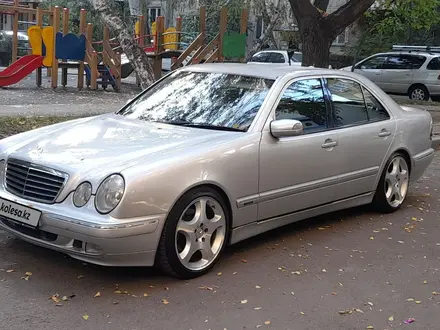 Mercedes-Benz E 280 2000 года за 5 800 000 тг. в Алматы