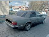 Mercedes-Benz E 200 1990 годаүшін700 000 тг. в Семей – фото 3