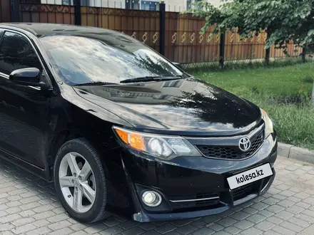 Toyota Camry 2012 года за 7 500 000 тг. в Уральск – фото 4