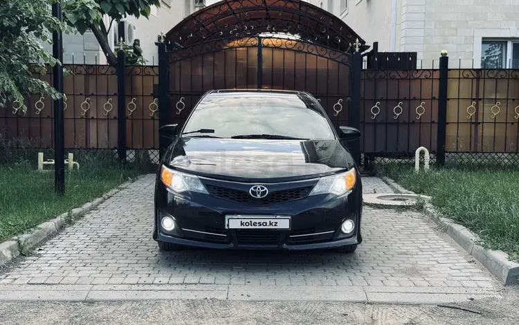 Toyota Camry 2012 года за 7 500 000 тг. в Уральск