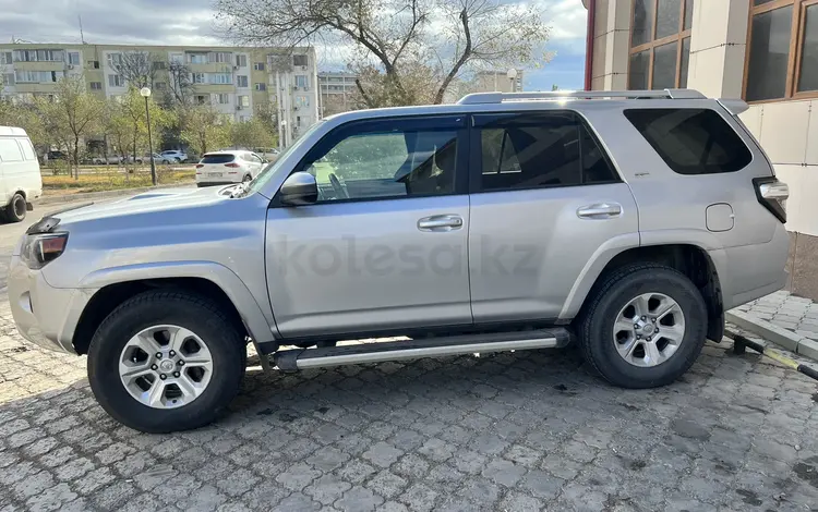 Toyota 4Runner 2015 года за 18 100 000 тг. в Актау