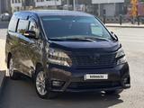 Toyota Vellfire 2010 года за 8 500 000 тг. в Астана – фото 2