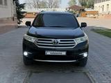 Toyota Highlander 2013 года за 13 200 000 тг. в Бесагаш – фото 2
