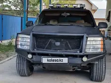 Cadillac Escalade, 2005
