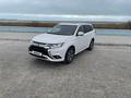 Mitsubishi Outlander 2022 годаүшін13 000 000 тг. в Актау – фото 2