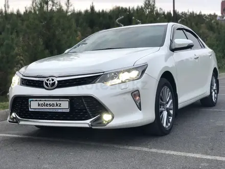 Toyota Camry 2017 года за 15 200 000 тг. в Шымкент