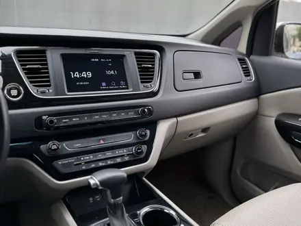 Kia Carnival 2019 года за 12 000 000 тг. в Астана – фото 13