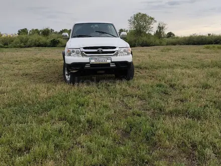 Toyota Hilux 2004 годаүшін3 200 000 тг. в Актобе – фото 2