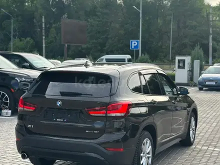 BMW X1 SDrive 18i 2020 года за 8 900 000 тг. в Алматы – фото 6