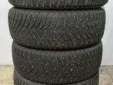 Комплект шипованой резины за 100 000 тг. в Астана