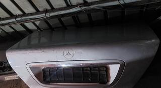 Крышка багажника за 20 000 тг. в Караганда