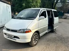 Toyota Granvia, 1996