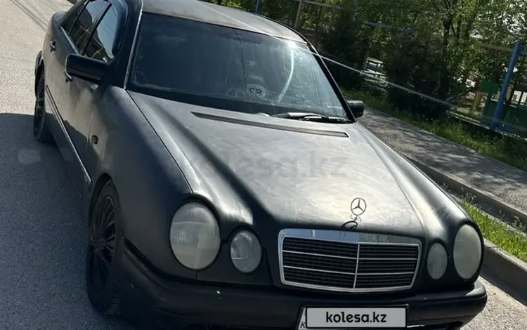 Mercedes-Benz E 230 1996 года за 2 300 000 тг. в Шымкент