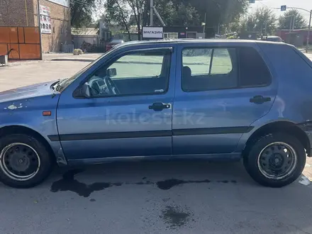 Volkswagen Golf 1993 года за 870 000 тг. в Алматы – фото 4