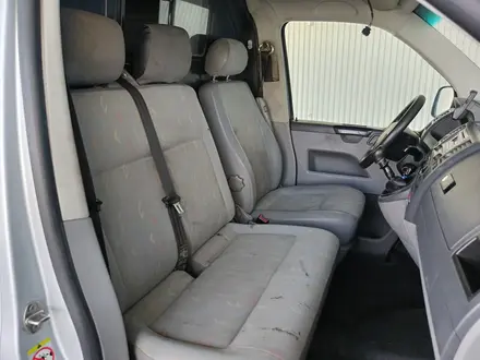 Volkswagen Transporter 2009 года за 4 526 372 тг. в Шымкент – фото 9