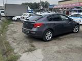 Chevrolet Cruze 2013 года за 2 900 000 тг. в Алматы – фото 2