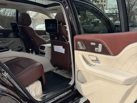 Mercedes-Maybach GLS 600 2022 года за 95 000 000 тг. в Алматы – фото 15