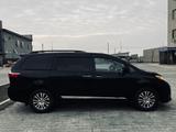 Toyota Sienna 2018 года за 12 500 000 тг. в Кульсары – фото 3
