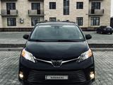 Toyota Sienna 2018 года за 12 500 000 тг. в Кульсары