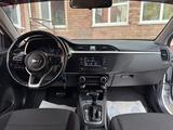 Kia Rio 2021 года за 7 700 000 тг. в Петропавловск – фото 2