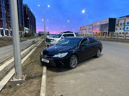 Toyota Camry 2016 года за 9 200 000 тг. в Уральск – фото 6