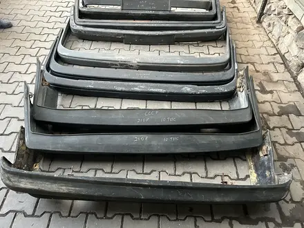 Бампер за 1 000 тг. в Алматы