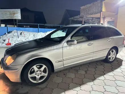 Mercedes-Benz C 240 2001 года за 3 700 000 тг. в Алматы – фото 4