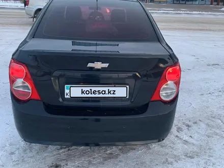 Chevrolet Aveo 2014 года за 3 200 000 тг. в Астана – фото 2