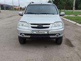 Chevrolet Niva 2012 годаfor2 800 000 тг. в Костанай – фото 2