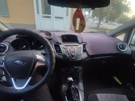 Ford Fiesta 2015 года за 4 000 000 тг. в Семей – фото 4