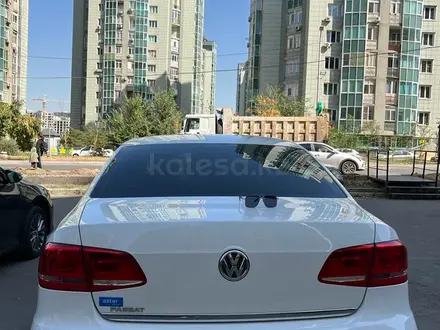 Volkswagen Passat 2014 года за 6 200 000 тг. в Астана – фото 5