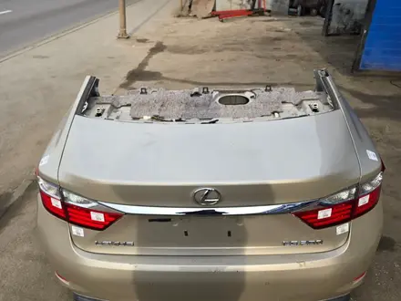 Крышка багажника, багажник на автомобили Lexus за 30 000 тг. в Астана – фото 5