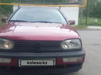 Volkswagen Golf 1995 годаүшін1 450 000 тг. в Шымкент