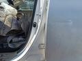 Стойка двери центральная левая Toyota Camry 40-45 за 120 000 тг. в Тараз