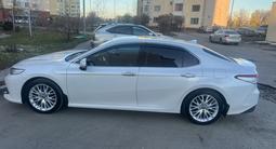 Toyota Camry 2019 года за 15 500 000 тг. в Талдыкорган – фото 3